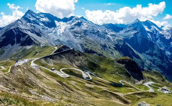 Traumstraßen der Alpen