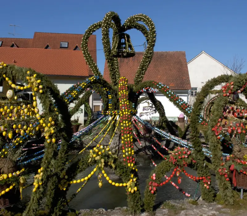 Fränkische Osterbrunnenfahrt